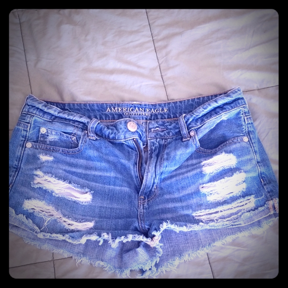 American Eagle Tomgirl Shortie